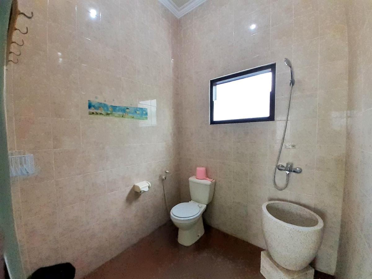 Villa 3 Bedroom Edelweis No. 7 Near Museum Angkut Batu  Bagian luar foto