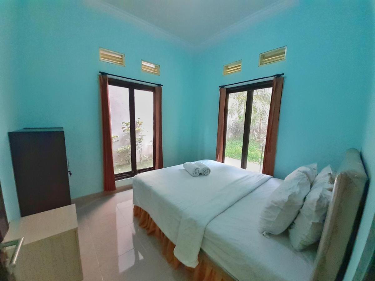 Villa 3 Bedroom Edelweis No. 7 Near Museum Angkut Batu  Bagian luar foto